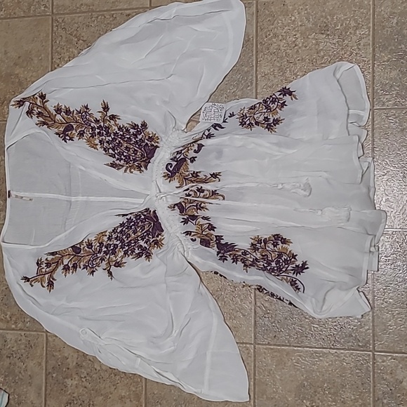 Free People Pretty Pineapple dress- white - Size Xsmall Will fit medium NWT - Picture 3 of 8